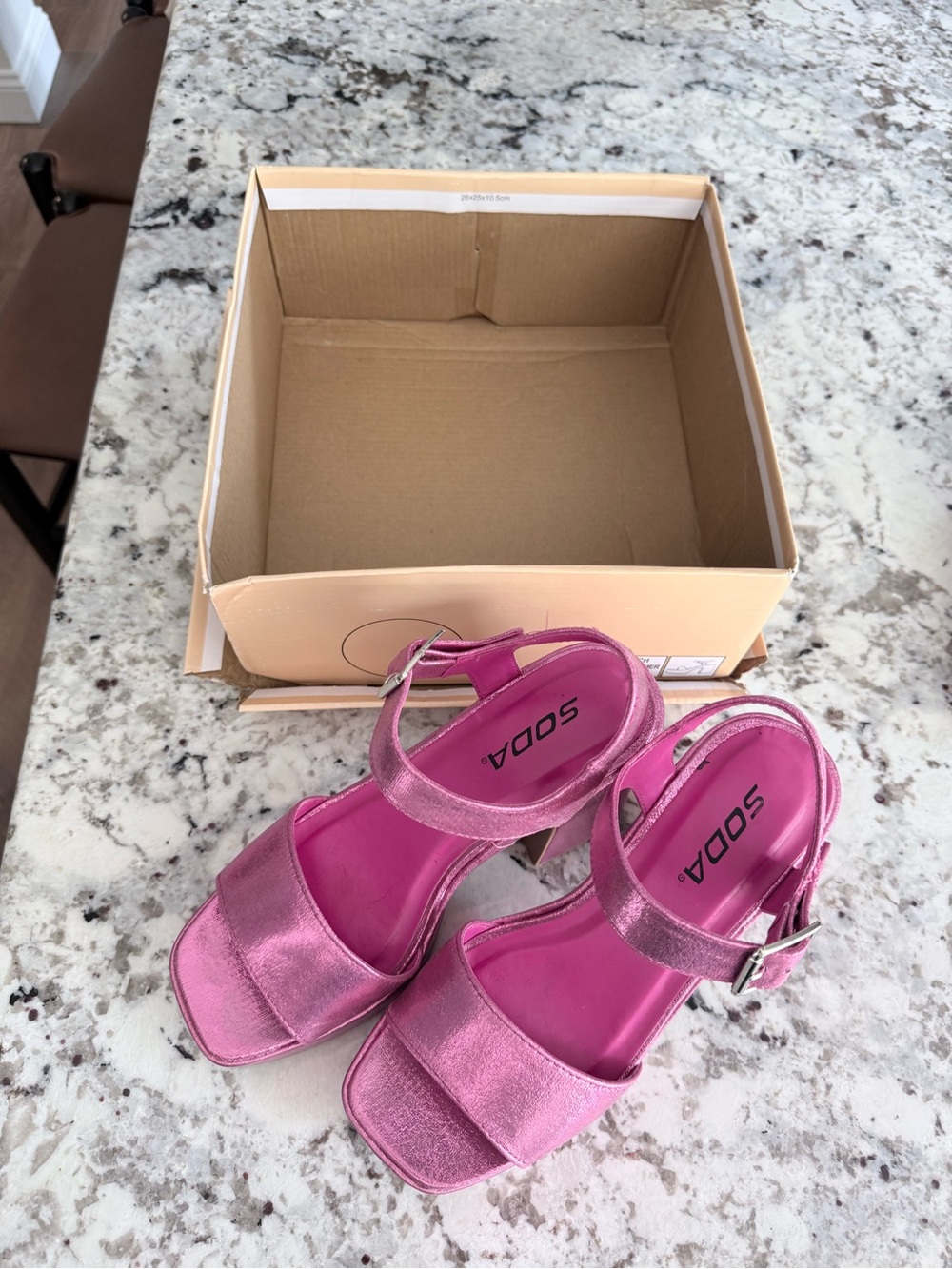 Soda Metallic Hot Pink Platform Ankle-Strap Sandals - Picture 4 of 9